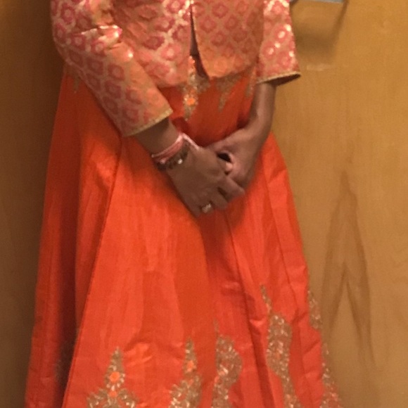 India chaniya chori - Picture 1 of 4